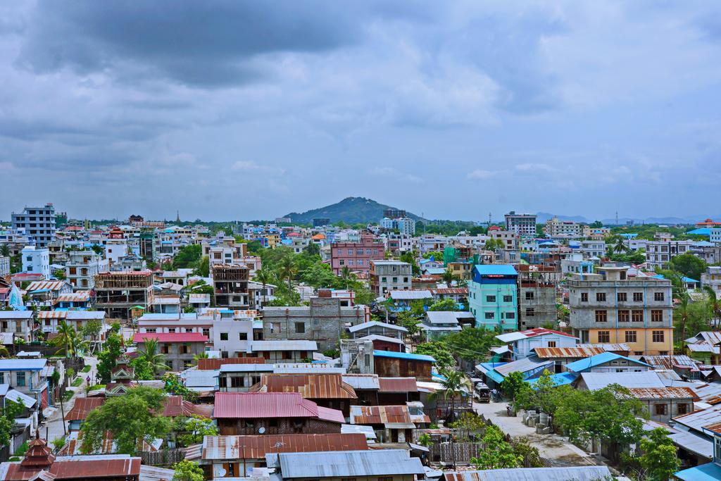 Hotel Dingar 曼德勒 外观 照片