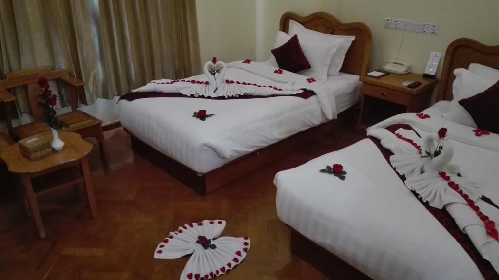 Hotel Dingar 曼德勒 外观 照片