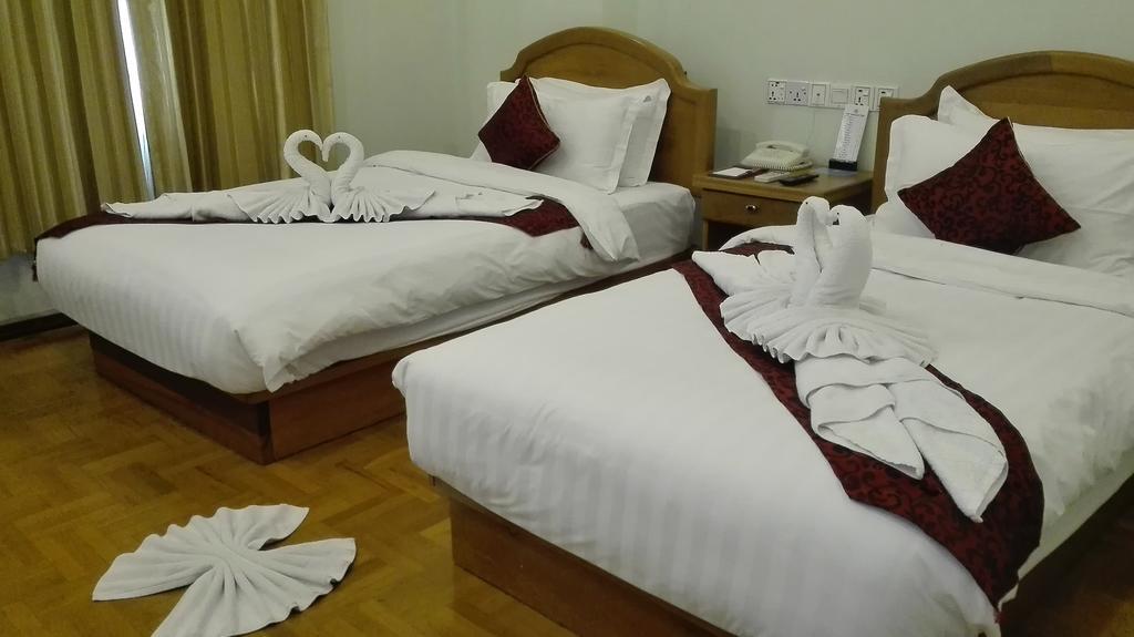 Hotel Dingar 曼德勒 外观 照片