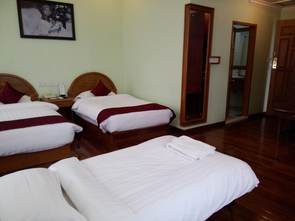 Hotel Dingar 曼德勒 外观 照片