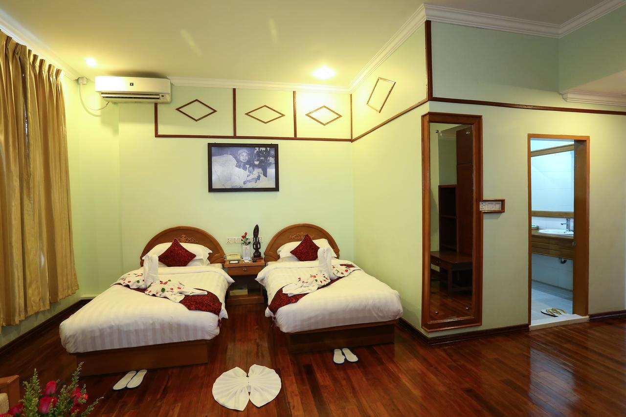 Hotel Dingar 曼德勒 外观 照片